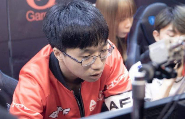 与存